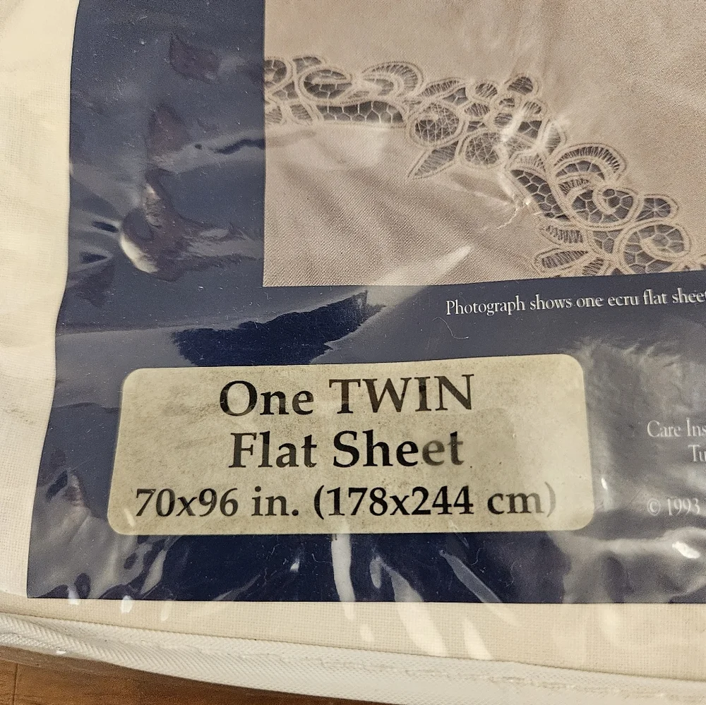 Vintage L Kee & Co Ivory Twin Size Flat Sheet Battenburg Lace Handmade Cotton